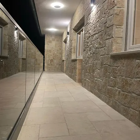 Lägenhet Stonehouse-pag