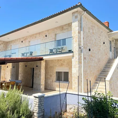 Stonehouse-pag