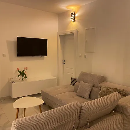 Apartment Stonehouse-pag Povljana