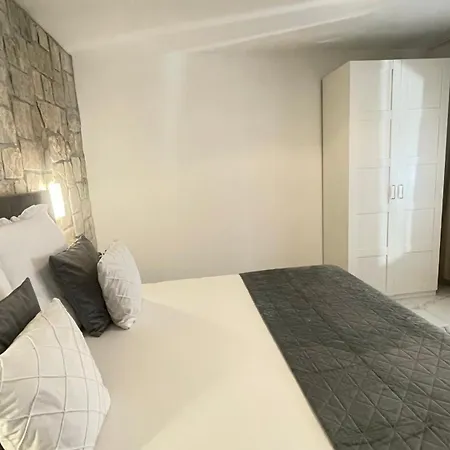 Stonehouse-pag Daire